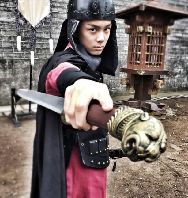 影吴磊关晓彤感情戏,吴磊喜欢关晓彤吗 影吴磊关晓彤感情戏,吴磊喜欢关晓彤吗