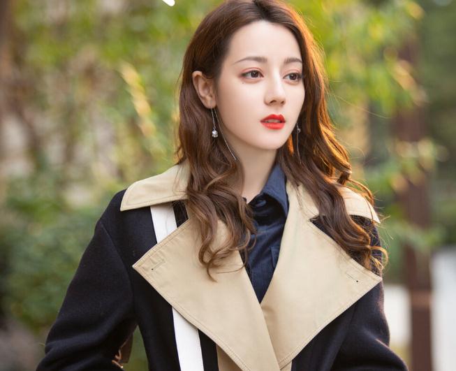 迪丽热巴全名叫什么名字(迪丽热巴开什么车) 迪丽热巴全名叫什么名字(迪丽热巴开什么车)